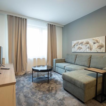 A Spacious 3-Bedroom Apartment With King-Size Beds Is Located Within 5 Minute'S Walk From The Prater Wien Exterior foto