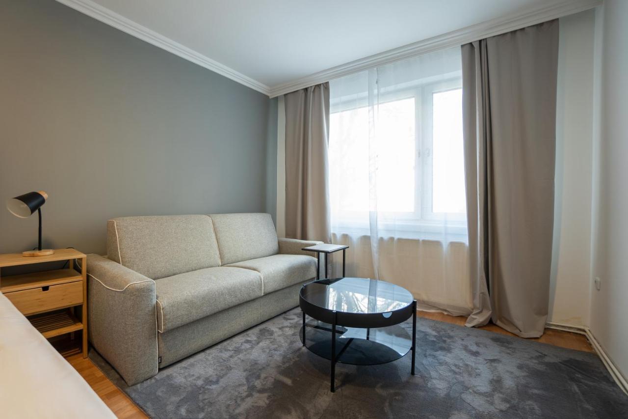 A Spacious 3-Bedroom Apartment With King-Size Beds Is Located Within 5 Minute'S Walk From The Prater Wien Exterior foto